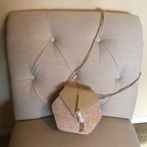 🎈🎈CROSS BODY BAG 🎈🎈